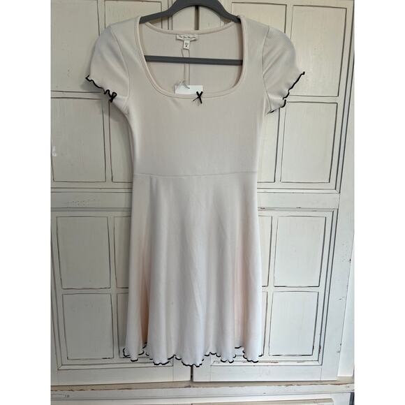 NWT See You Monday size medium  cream ribbed stretch knit dress - Picture 1 of 4